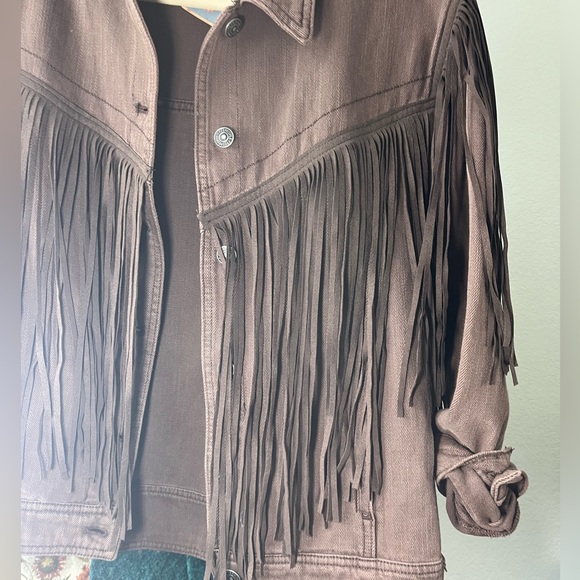 Brown fringe cowboy denim jacket - Picture 7 of 12